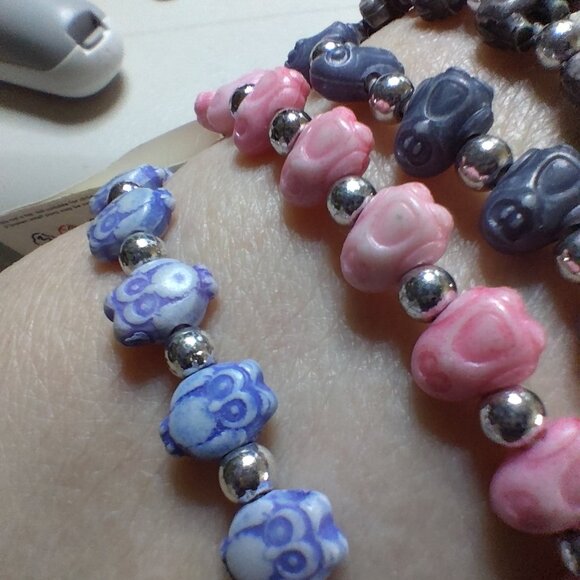 Set of 4 trrtlz Animal Bracelets – Owlz, Elephantz, Pink & Blue Penguinz - Picture 5 of 6